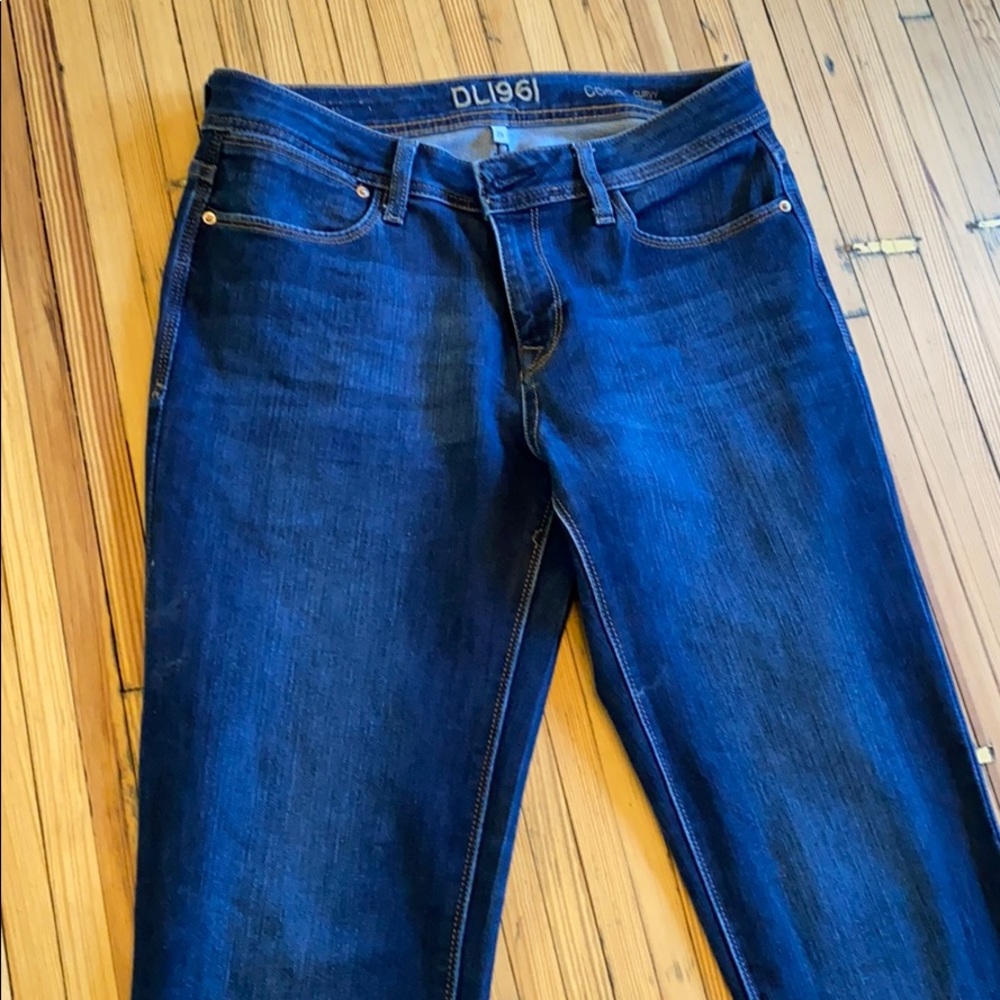DL1961 Women’s straight leg jeans